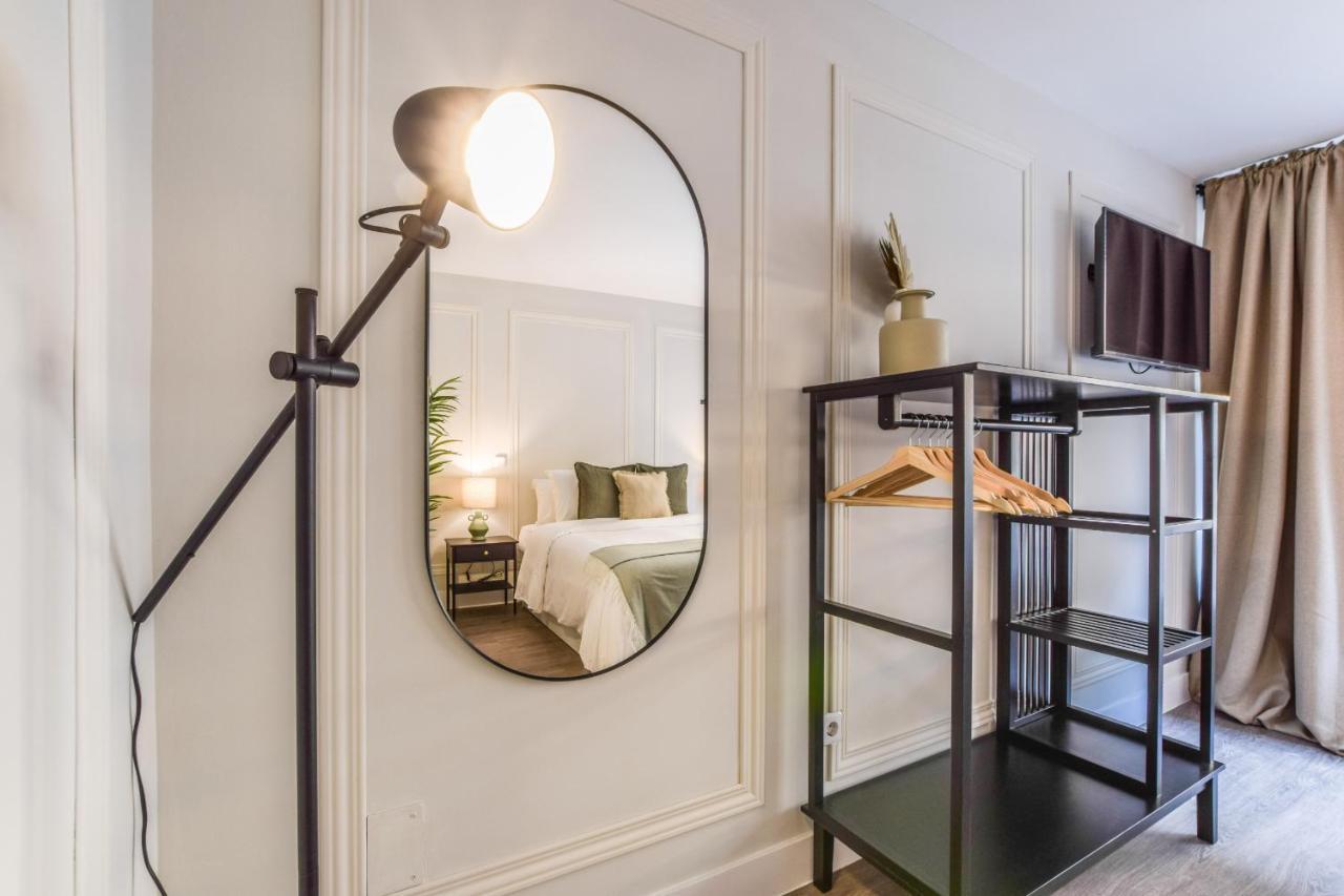 Acogedor Apartamento Gran Via -No Ascensor- Мадрид Екстер'єр фото